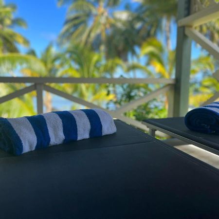 Paparei Beachfront Bungalows, Aitutaki Arutanga ภายนอก รูปภาพ